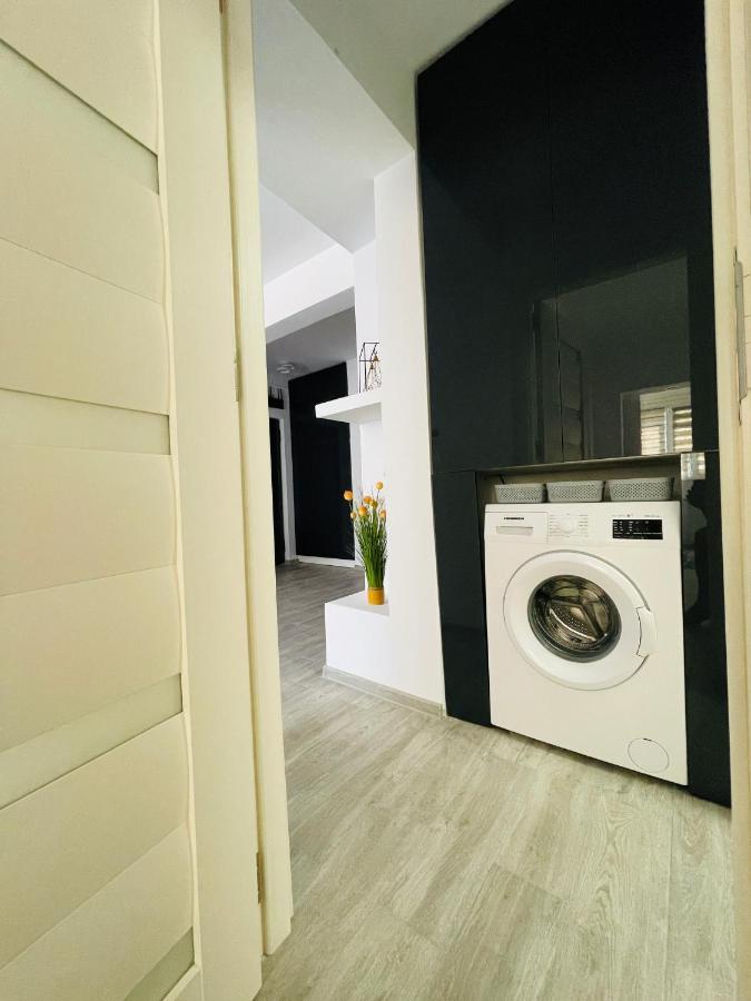 Timisoara Central Apartment New Parking !! 外观 照片